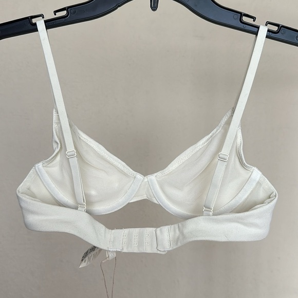 Skims Cotton Jersey Tshirt Bra Underwire Bra 34C color Bone NWT - Picture 4 of 7